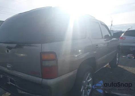 2002 GMC Yukon Slt из США, поврежденный, VIN 1GKEC13VX2R250276